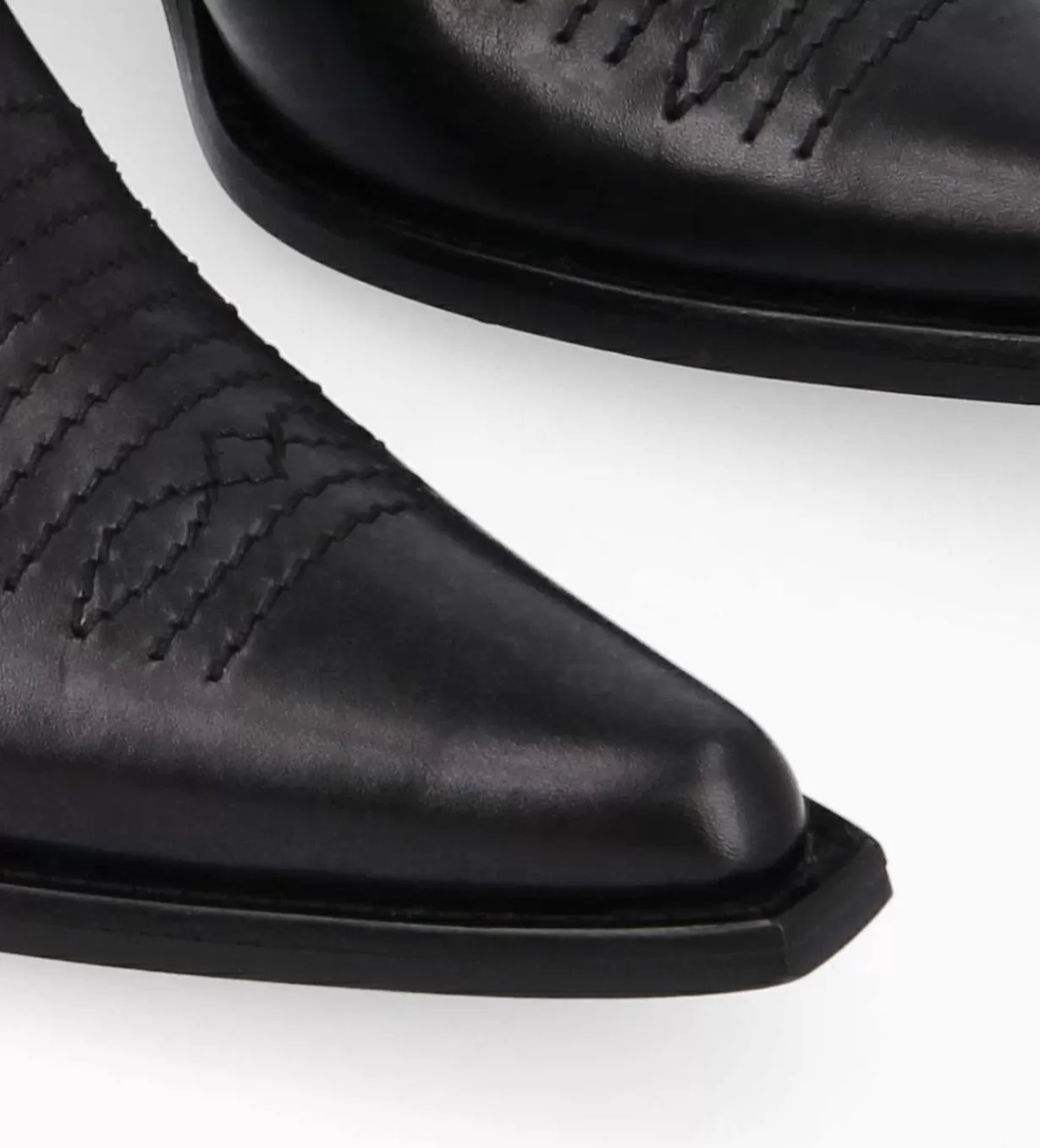 FREE LANCE Paris Bottine western chelsea brodée à talon - Simone 50 - Cuir de veau lisse brillant -* Boots - Bottines | Boots - Bottines